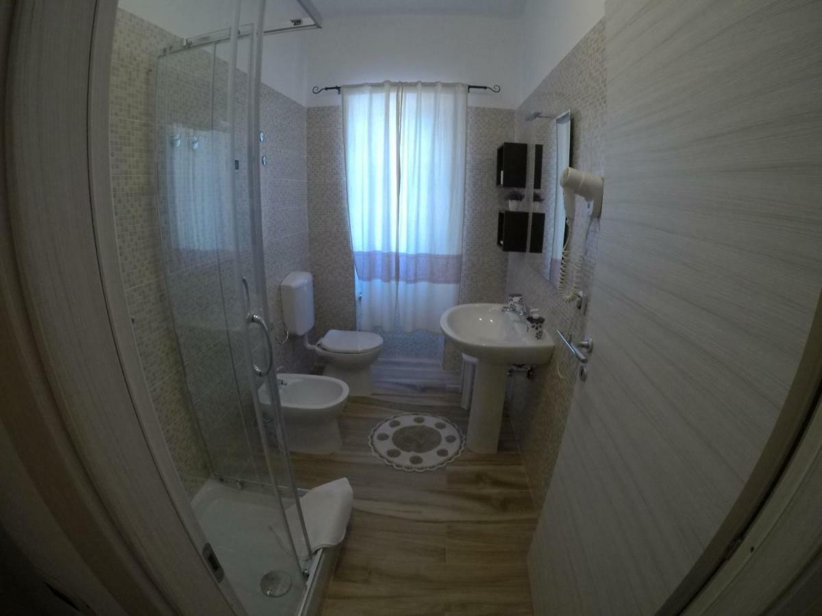 Al Sole Di Pula Bed and Breakfast Buitenkant foto